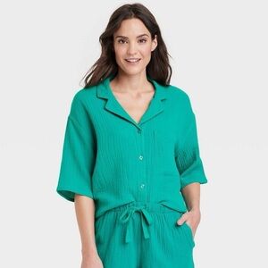 Stars Above | 100% Cotton Gauze Short Sleeve Notch Collar Top XL